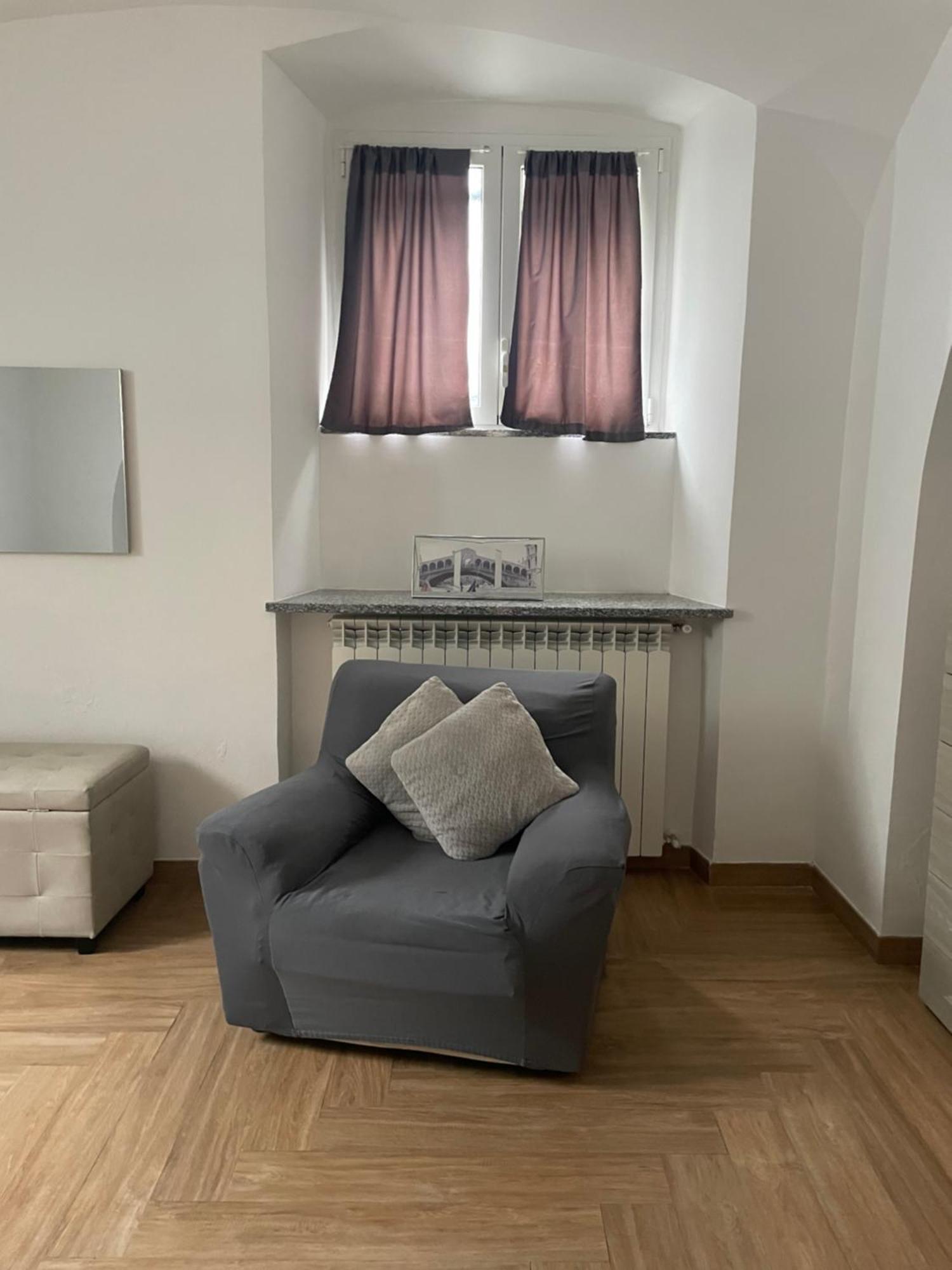 Elle'S House Apartment Savona Ngoại thất bức ảnh