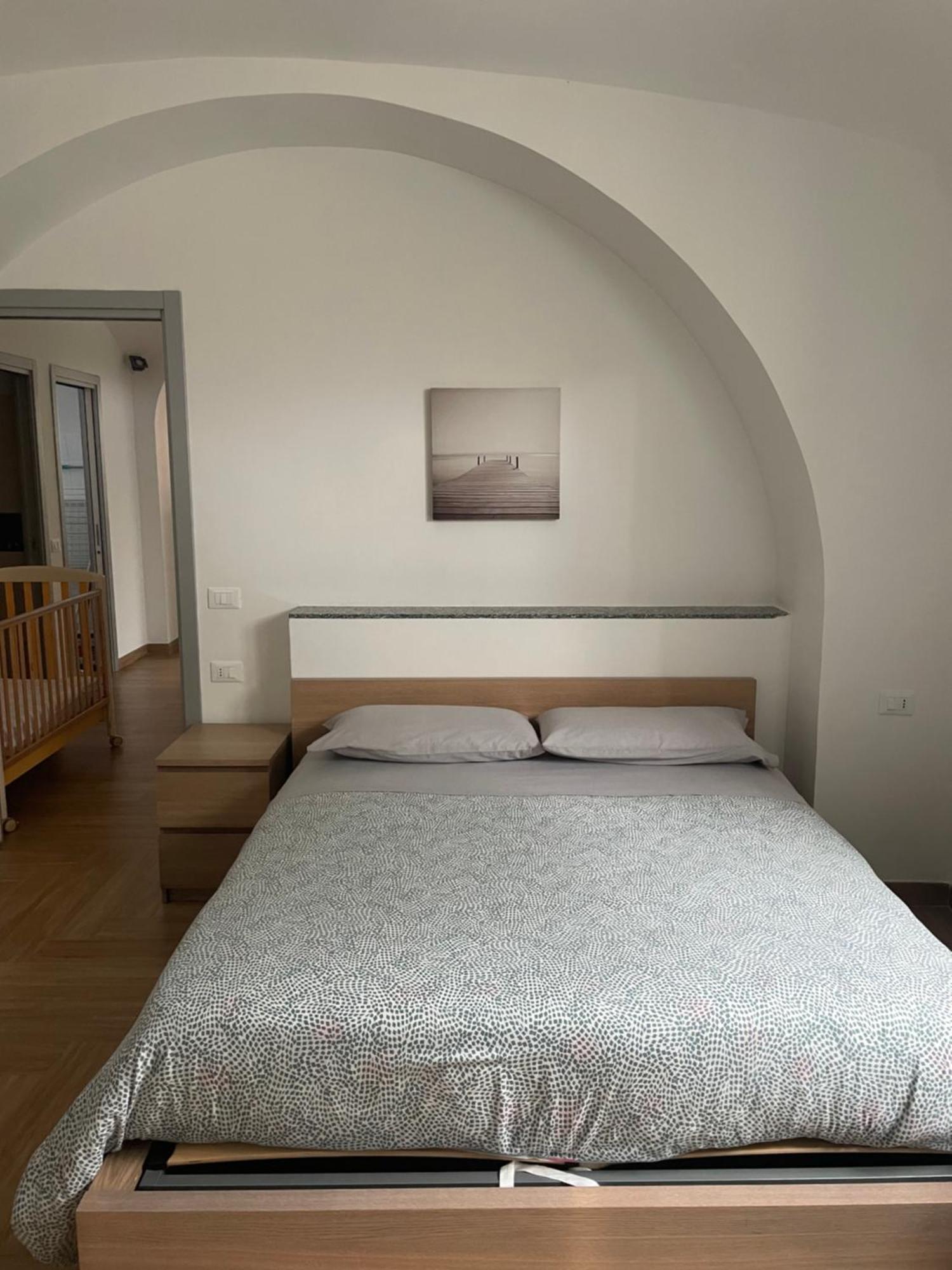 Elle'S House Apartment Savona Ngoại thất bức ảnh